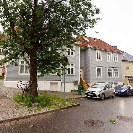 New! Modern Apartment In Historic Area Of Bergen! Esterno foto