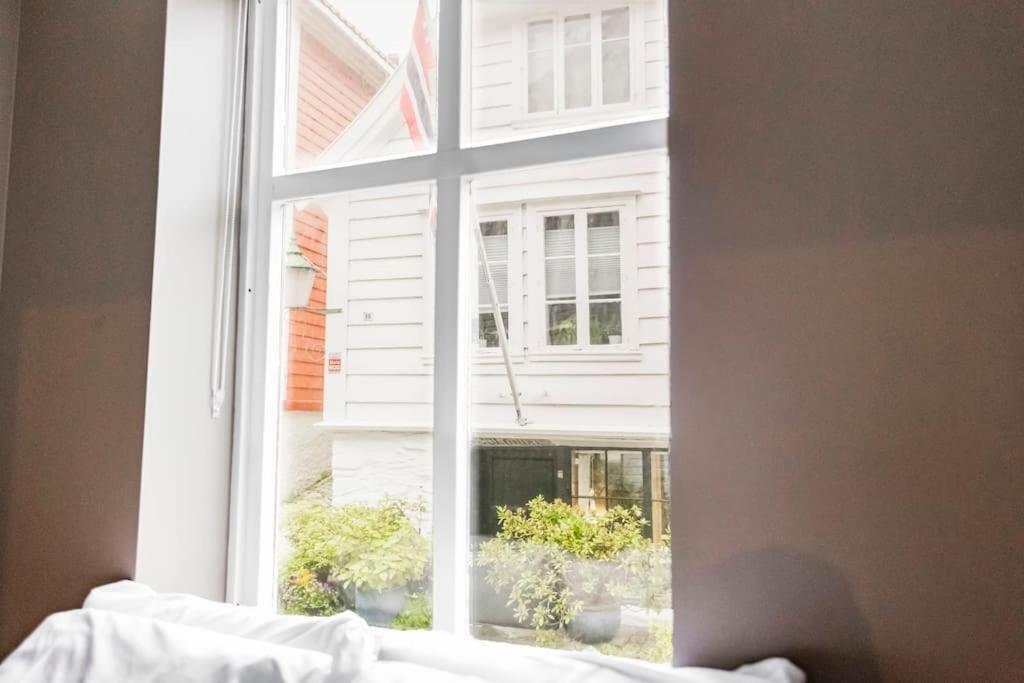 New! Modern Apartment In Historic Area Of Bergen! Esterno foto